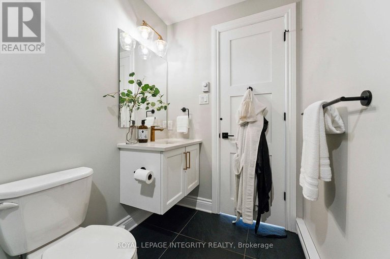 28627250/302-101-pinhey-street/hintonburg/ottawa/ontario/K1Y1T7_15