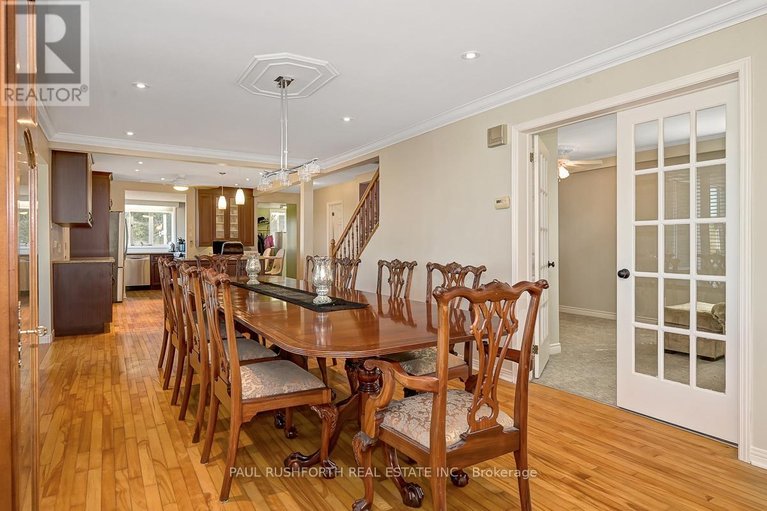 29613584/1565-lilac-lane/camelot/ottawa/ontario/K4C1C4_11