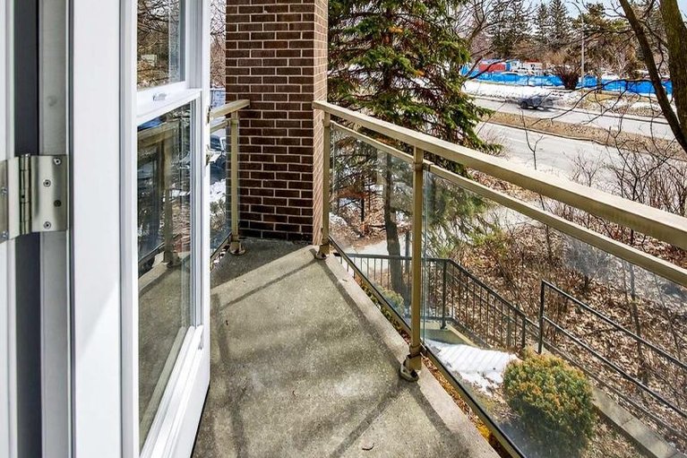 29525639/204-30-charlevoix-street/vanier/ottawa/ontario/K1L8K5_24