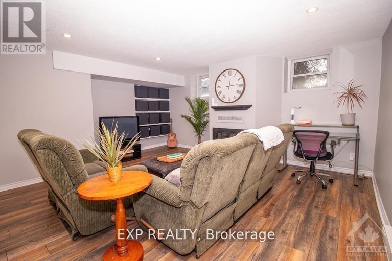 28527991/1-244-charlotte-street/sandy-hill/ottawa/ontario/K1N8L3_4