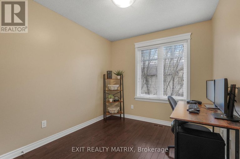 29684349/111-brilia-private/beacon-hill-south/ottawa/ontario/K1J0B7_27