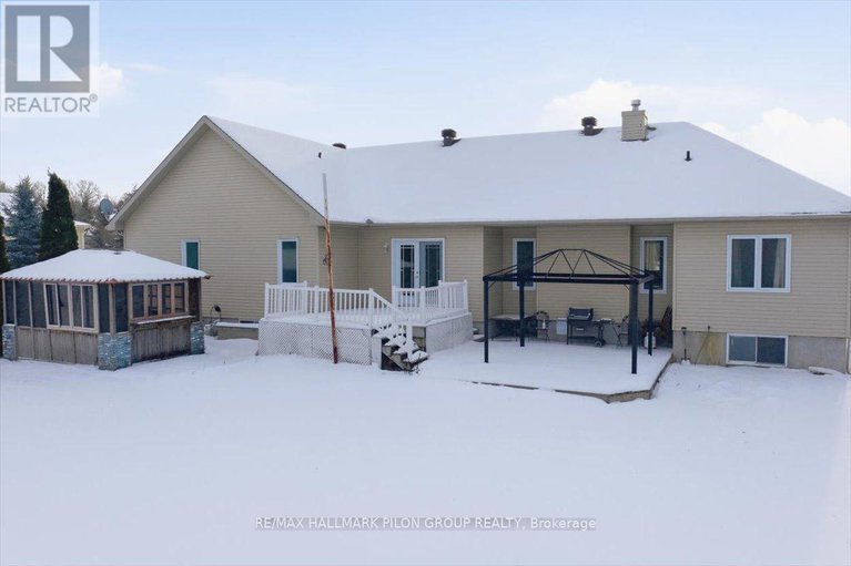 29240604/180-sophie-street/clarencerockland-twp/clarence-rockland/ontario/K4K1K7_22