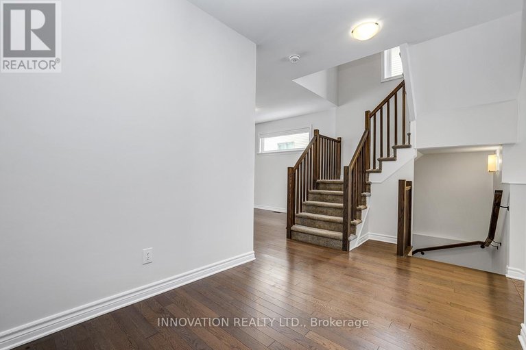 29591805/1011-eider-street/manotick-south-to-roger-stevens/ottawa/ontario/K4M0P5_8