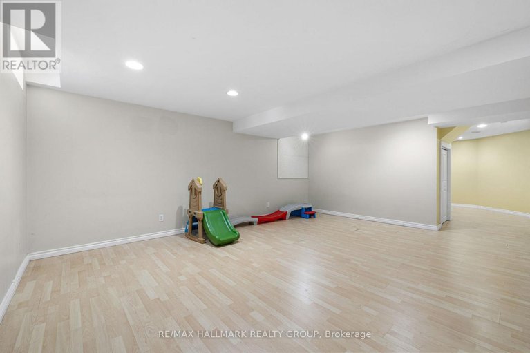 29358699/60-ipswich-terrace/morgans-grantsouth-march/ottawa/ontario/K2K2R3_30