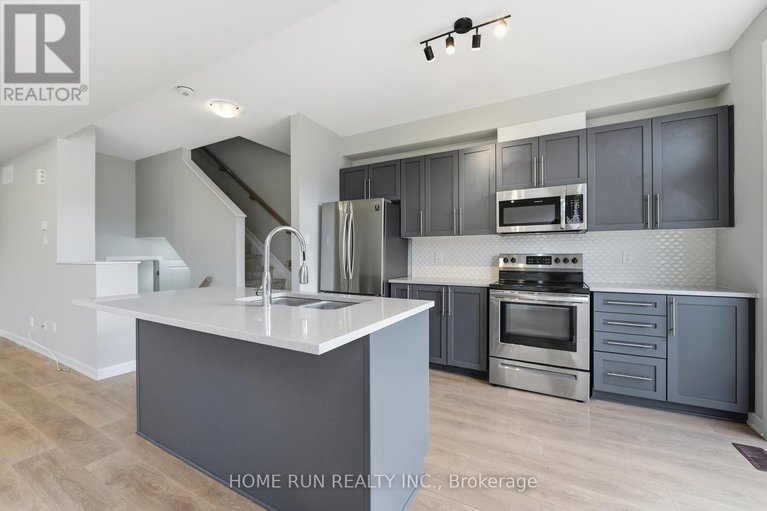 29626066/60-teelin-circle/half-moon-bay/ottawa/ontario/K2J6T9_14