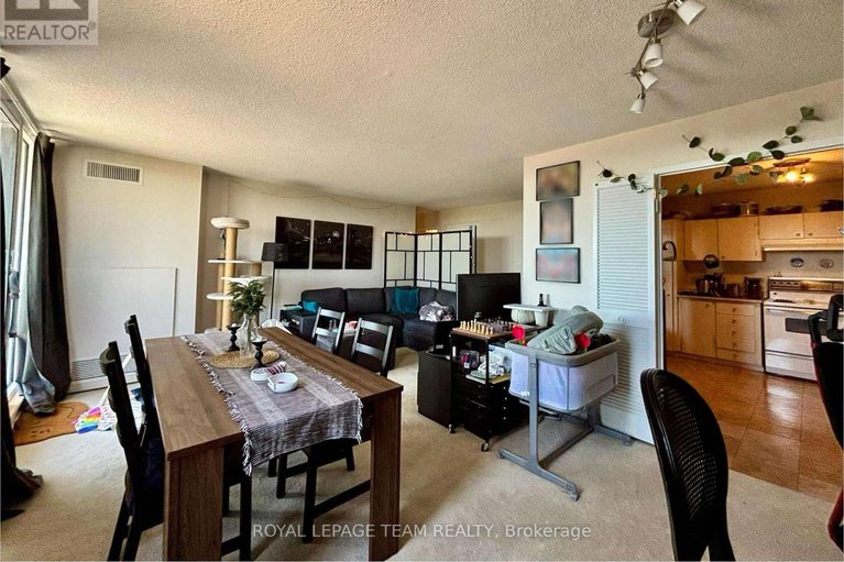 28806113/1101-2951-riverside-drive/mooneys-bayriverside-park/ottawa/ontario/K1V8W6_10