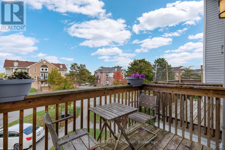 28934714/3-5-timberview-way/westcliffe-estates/ottawa/ontario/K2H9M6_21