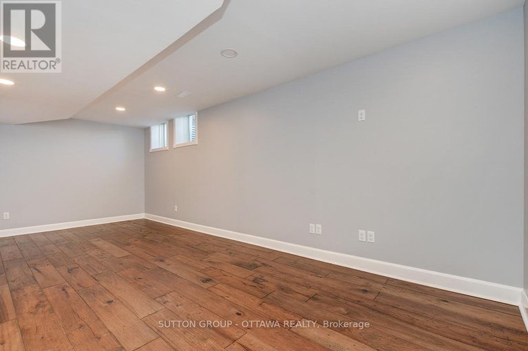 28865181/104-par-la-ville-circle/stittsville-north/ottawa/ontario/K2S0L7_29