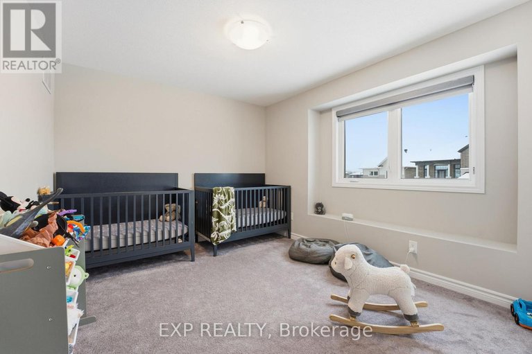 29231076/118-discovery-crescent/stittsville-north/ottawa/ontario/K2S0Z9_38