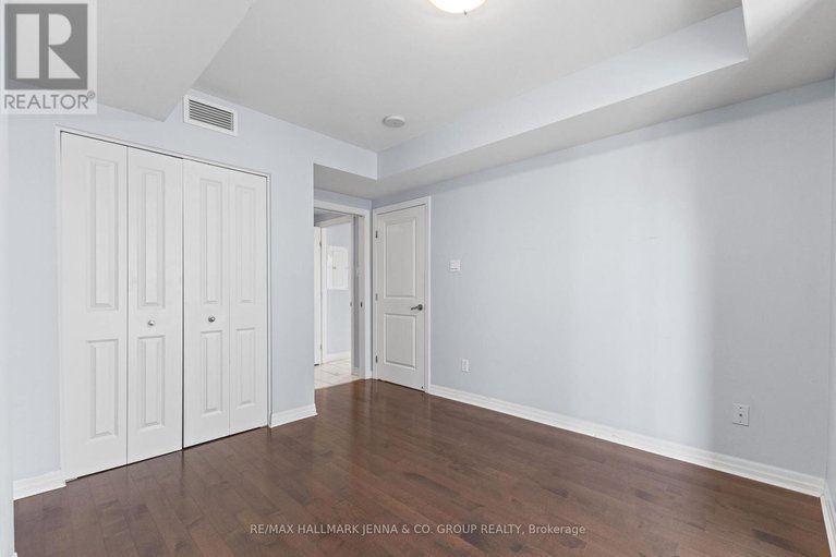 28292069/1306-195-besserer-street/sandy-hill/ottawa/ontario/K1N0B6_23