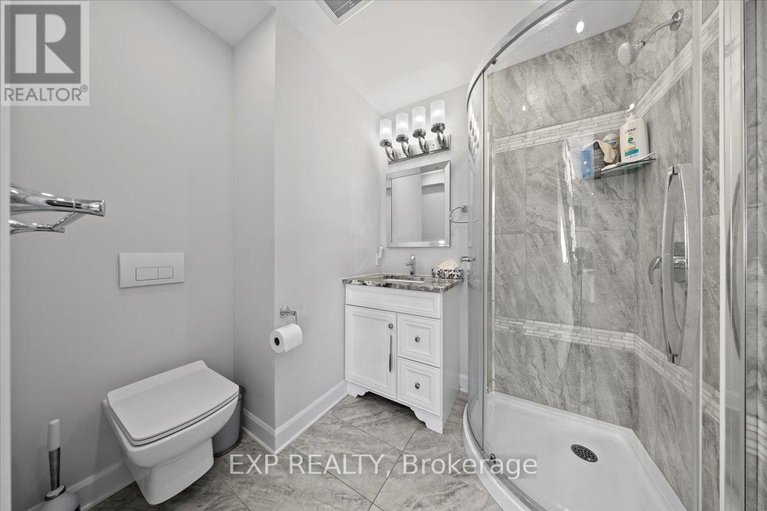 29043972/18-ivylea-street/craig-henrywoodvale/ottawa/ontario/K2G4X5_40