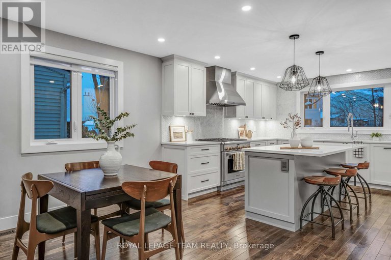 29208661/3831-autumnwood-street/emerald-woodssawmill-creek/ottawa/ontario/K1T2G9_15