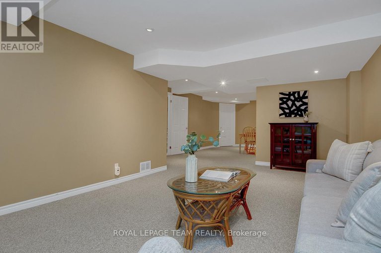 29435221/58-grand-harbour-court/stittsville-central/ottawa/ontario/K2S1H1_34