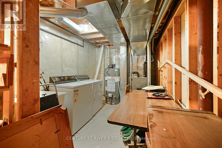 29144869/6-sunnybrooke-drive/emerald-meadowstrailwest/ottawa/ontario/K2M2P3_20