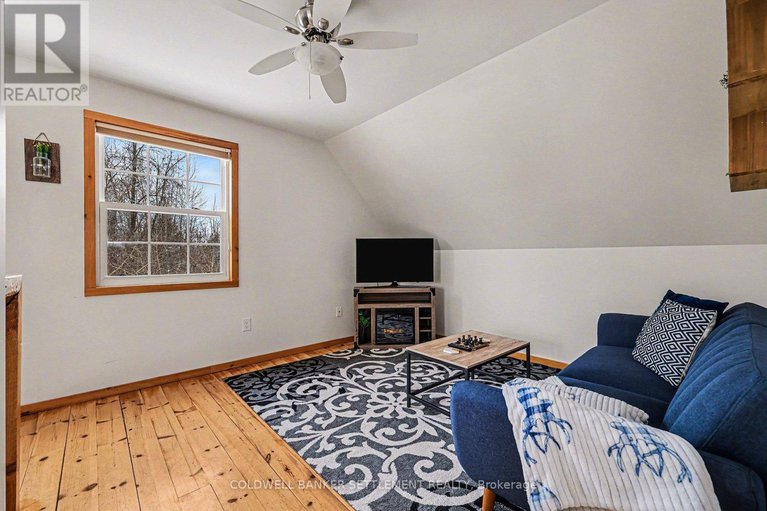 29340589/317-coutts-bay-road/drummondnorth-elmsley-north-elmsley-twp/drummondnorth-elmsley/ontario/K7H3C7_21