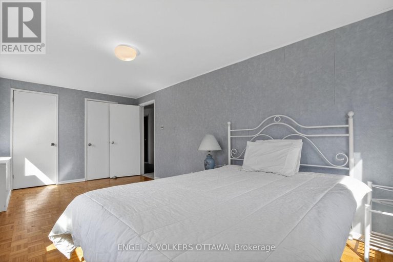 29587308/193-cunningham-avenue-s/applewood-acres/ottawa/ontario/K1H6A7_27