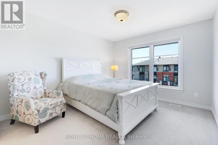 29662386/554-labrador-crescent/blossom-parkkemp-parkfindlay-creek/ottawa/ontario/K1T0R4_17