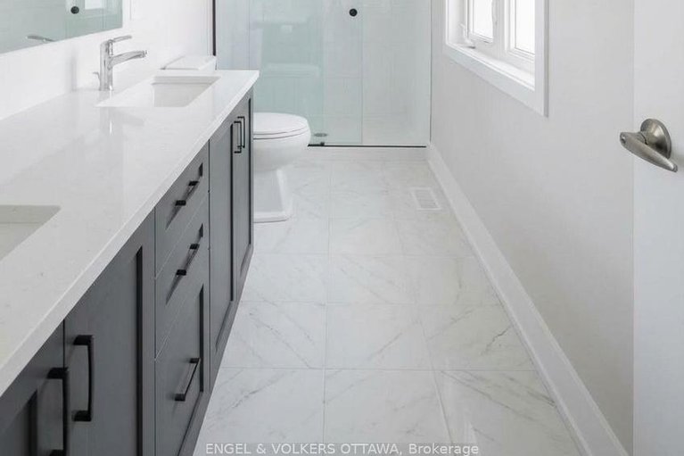 29671644/660-terrier-circle-s/goulbourn-twp-from-franktown-rdsouth-to-rideau/ottawa/ontario/K0A2Z0_12