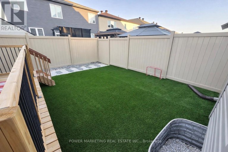 29439626/143-robin-easey-avenue/half-moon-bay/ottawa/ontario/K2J6V4_36