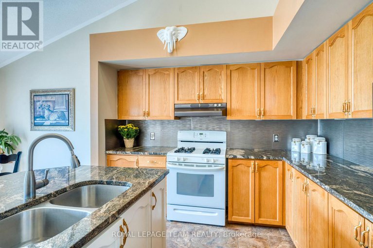 28736599/60-harold-street/almonte/mississippi-mills/ontario/K0A1A0_5