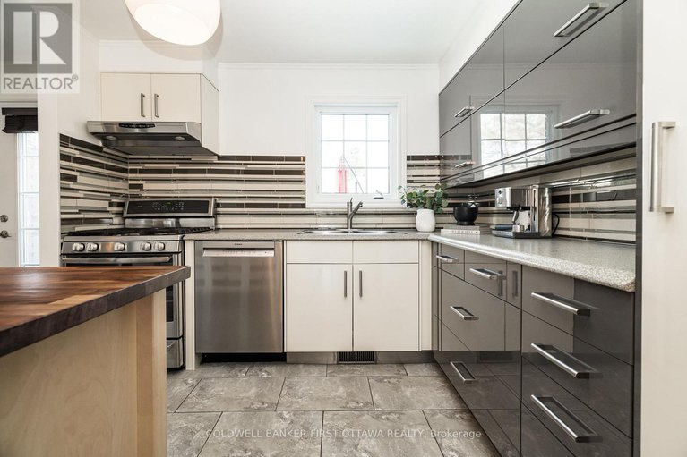 29424384/309-kintyre-private/carleton-square/ottawa/ontario/K2C3M6_12