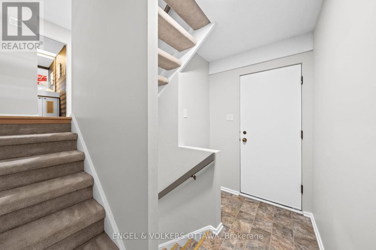 28819601/35-35-belvedere-crescent/lindenlea/ottawa/ontario/K1M0E5_32