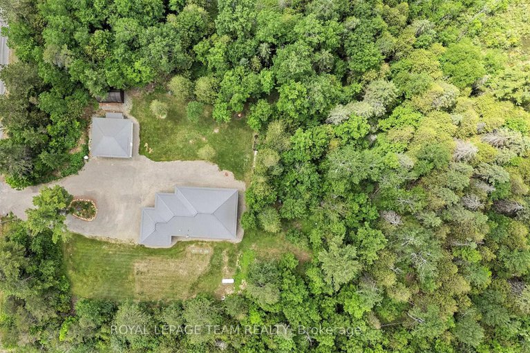 28902423/4517-roger-stevens-drive/rideau-twp-south-to-roger-stevens-drive/ottawa/ontario/K7A4S6_38