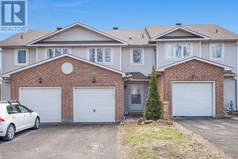 28216867/1985-woods-street/town-of-rockland/clarence-rockland/ontario/K4K1H7_1