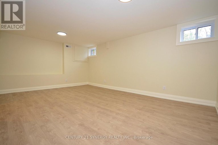 29092514/32-660-hochelaga-street/carson-meadows/ottawa/ontario/K1K2E9_47