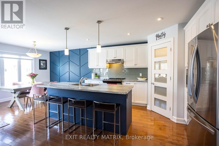 29581127/273-central-park-boulevard/village-of-russell/russell/ontario/K4R0E9_9