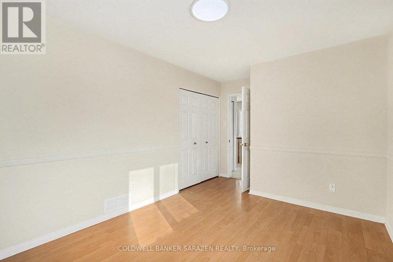 29160298/5132-lerner-way/beacon-hill-south/ottawa/ontario/K1J1B4_22