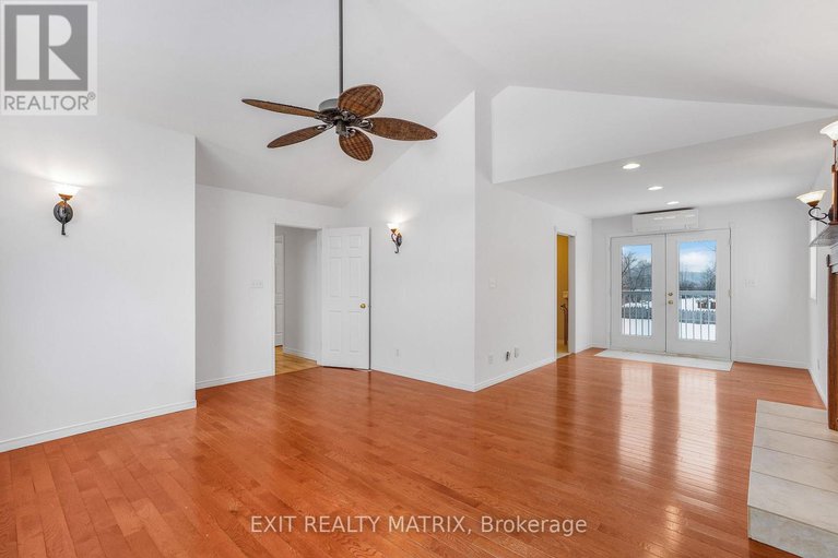 29163690/1650-gourley-road/east-hawkesbury-twp/east-hawkesbury/ontario/K6A2R2_29