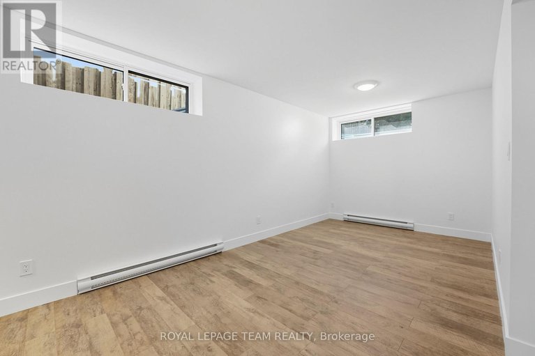 29001390/984-watson-street/fairfield-heights/ottawa/ontario/K2B6C2_38