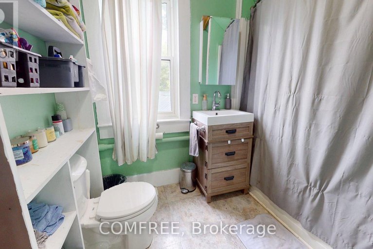 28538690/41-main-street/south-stormont-osnabruck-twp/south-stormont/ontario/K0C1Y0_12