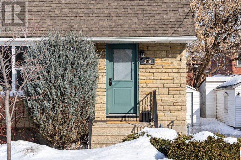 29426386/309-glynn-avenue/overbrookcastle-heights/ottawa/ontario/K1K1R9_3