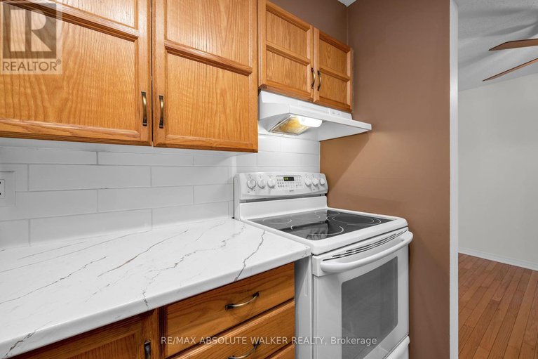 28874658/108-500-canteval-terrace/fallingbrookpineridge/ottawa/ontario/K4A2C8_11
