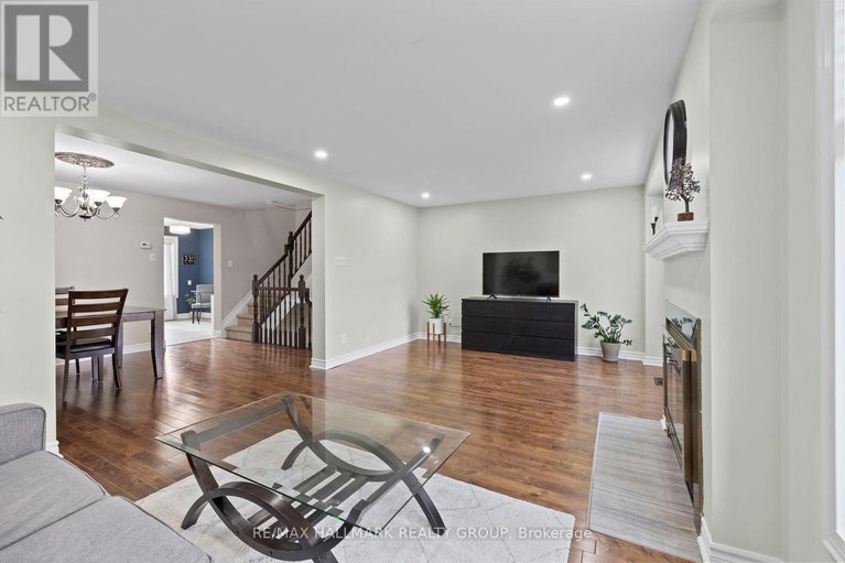 28870743/1951-ashmont-street/chapel-hill/ottawa/ontario/K1C7B9_11
