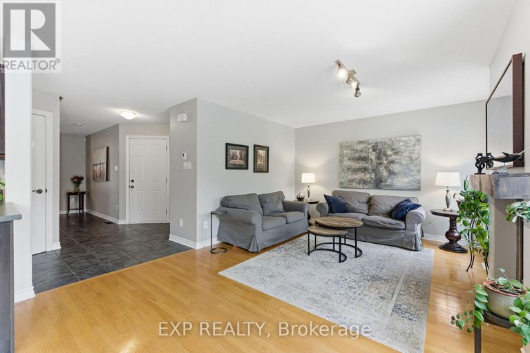 29033909/17-olde-towne-avenue/village-of-russell/russell/ontario/K4R0A5_13