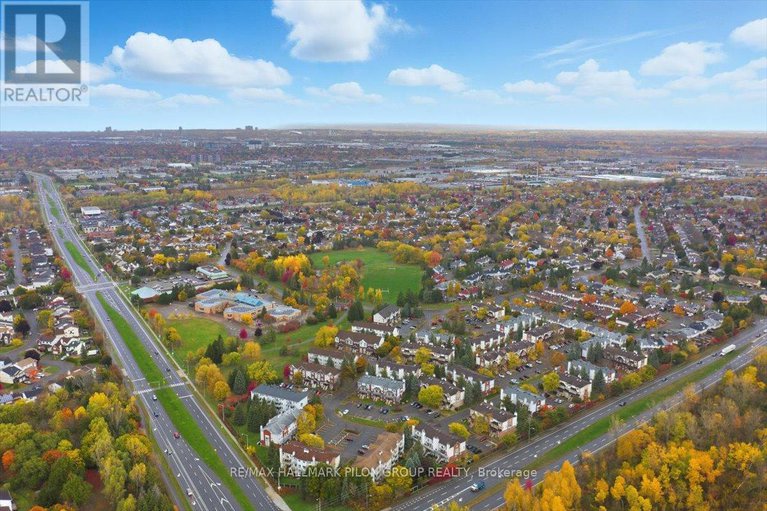 29141698/205-briston-private/hunt-club-park/ottawa/ontario/K1G5R5_17