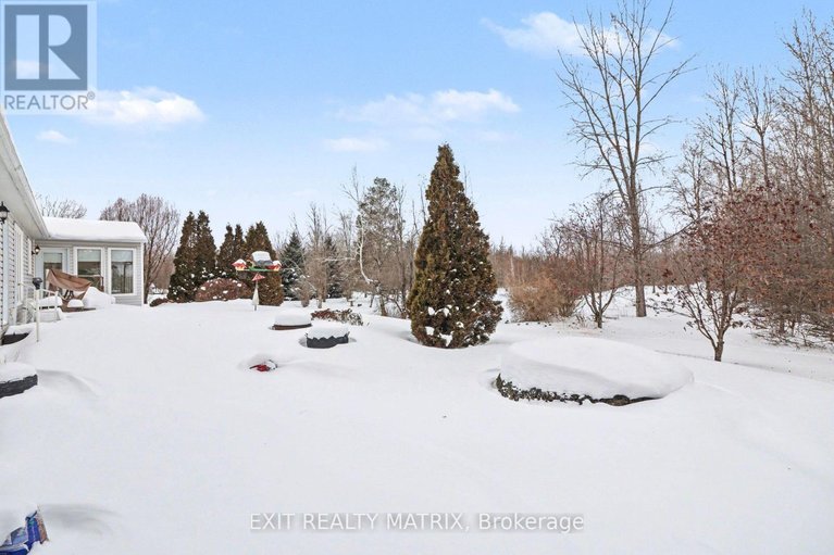 29553238/8329-rodney-farm-drive/osgoode-twp-north-of-reg-rd-6/ottawa/ontario/K0A2P0_42