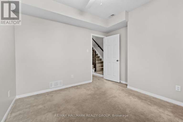 28679304/235-keltie-private/longfields/ottawa/ontario/K2J0A3_14