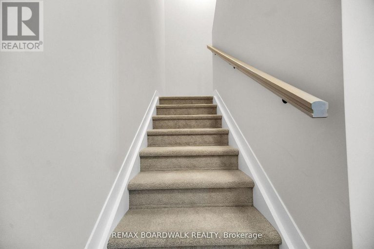 29330422/189-beebalm-crescent/half-moon-bay/ottawa/ontario/K2J7G9_19