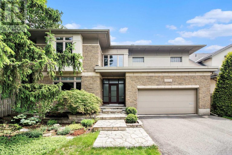 28239402/1934-lenester-avenue/mckellar-heightsglabar-park/ottawa/ontario/K2A1J9_1