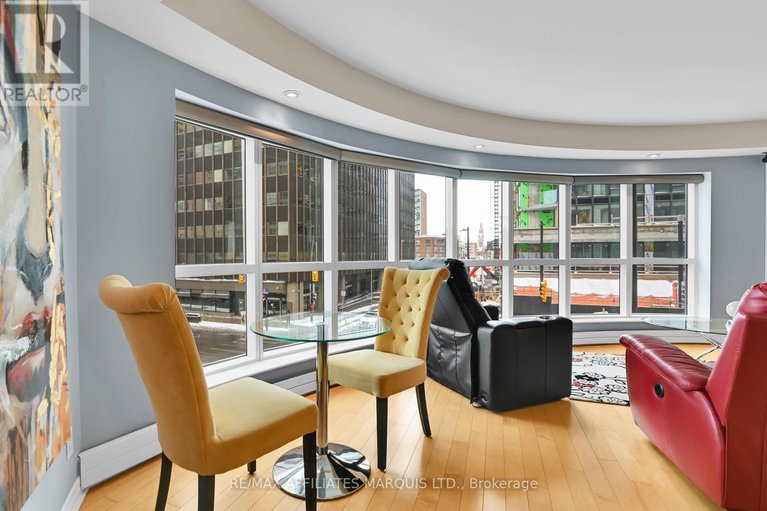 28303056/301-242-rideau-street/sandy-hill/ottawa/ontario/K1N0B7_17