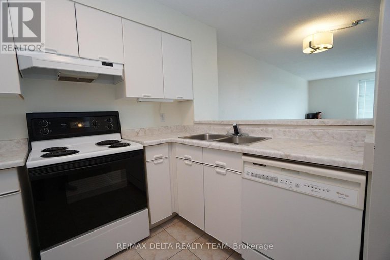 28910749/1506-545-st-laurent-boulevard/viscount-alexander-park/ottawa/ontario/K1K4H9_8