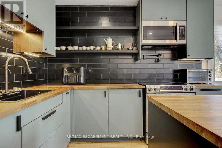 29414912/31-bellfield-street/bayshore/ottawa/ontario/K2B6K7_14