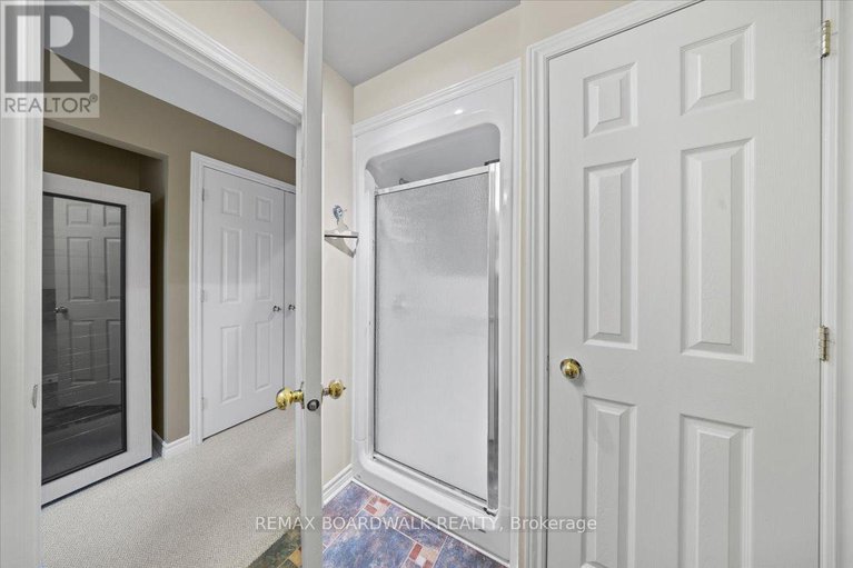 29312529/1367-talcy-crescent/fallingbrookridgemount/ottawa/ontario/K4A3C4_40