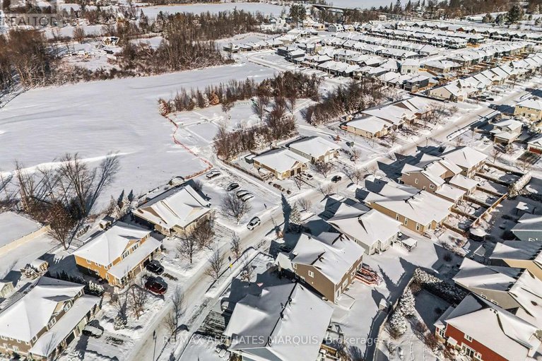 29266687/171-royal-landing-gate/north-grenville-twp-kemptville-south/north-grenville/ontario/K0G1J0_38