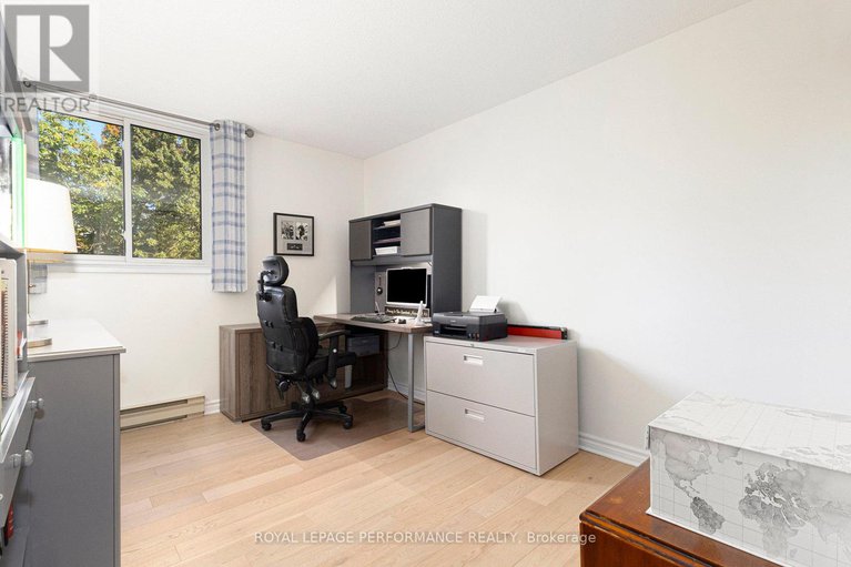 28942742/101-1705-playfair-drive/playfair-park/ottawa/ontario/K1H8P6_13