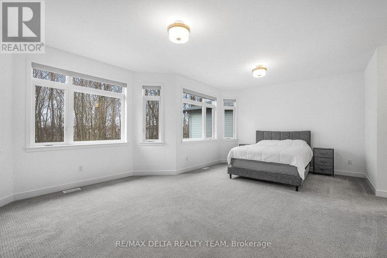 29613825/39-angel-heights/stittsville-south/ottawa/ontario/K2S2N2_28